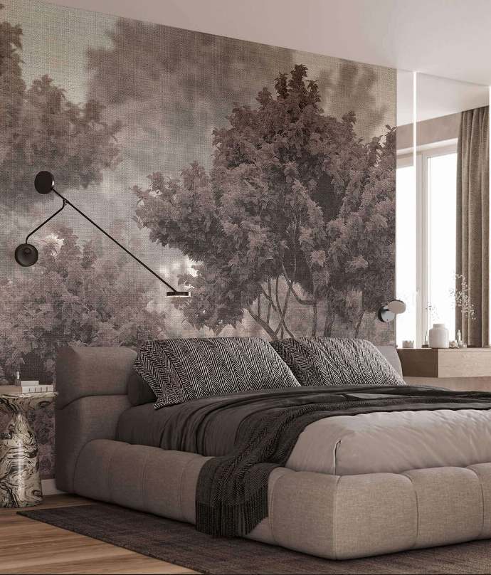 La chambre à coucher est décorée dans des tons de beige et de grège, avec un magnifique papier peint panoramique évoquant les couleurs automnales.